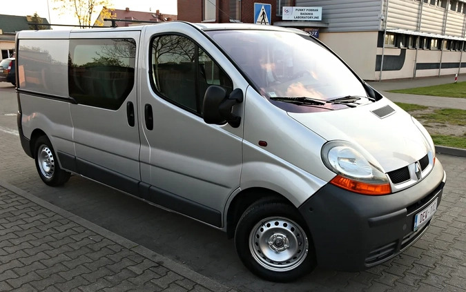 Renault Trafic cena 27900 przebieg: 260000, rok produkcji 2004 z Gostynin małe 667